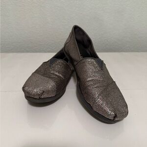 Toms Women's Glitter Flats in Silver